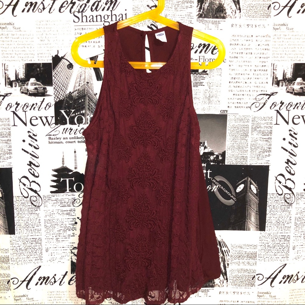 Old Navy Embroidered Burgundy Tank